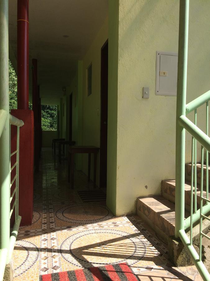 Columbus Inn El Nido Exterior foto